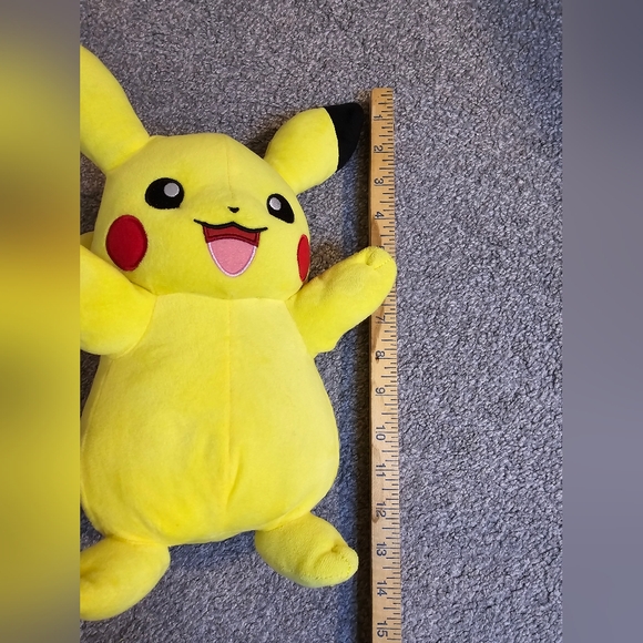 Pokémon Plush Light Up 2021 - Picture 4 of 7